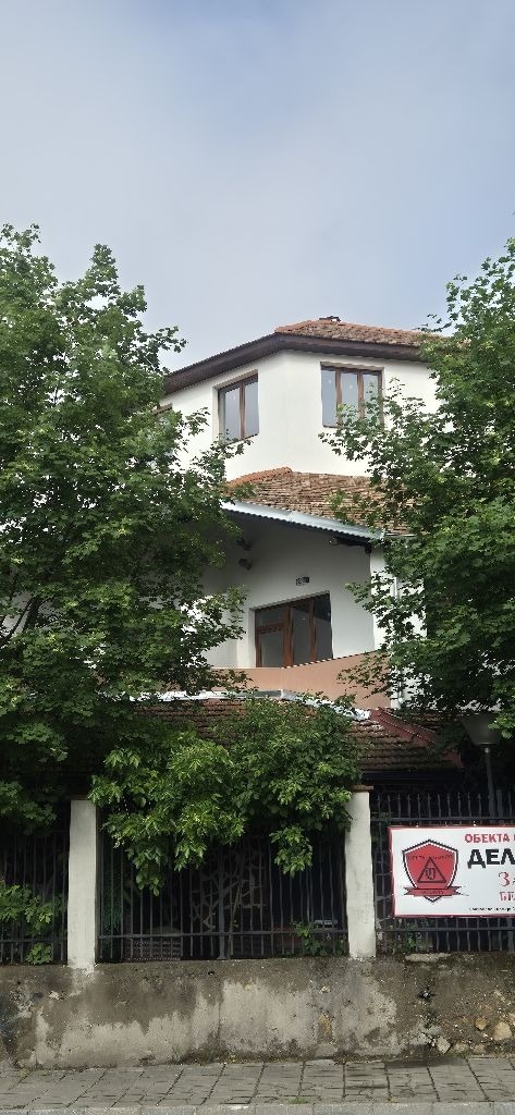 Продава 2-СТАЕН, гр. Велико Търново, Бузлуджа