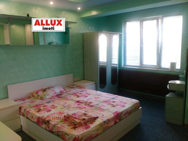 Продаја  2 спаваће собе Русе , Центар , 95 м2 | 85470909 - слика [5]