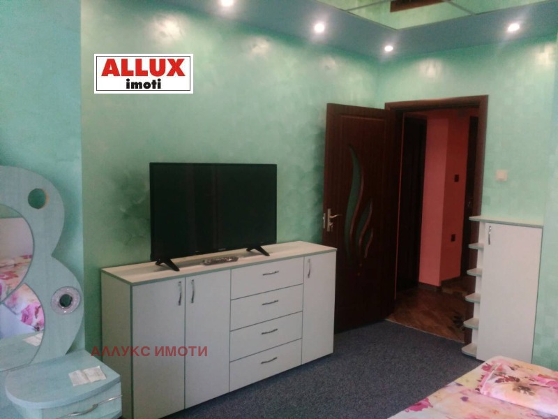 Продаја  2 спаваће собе Русе , Центар , 95 м2 | 85470909 - слика [8]