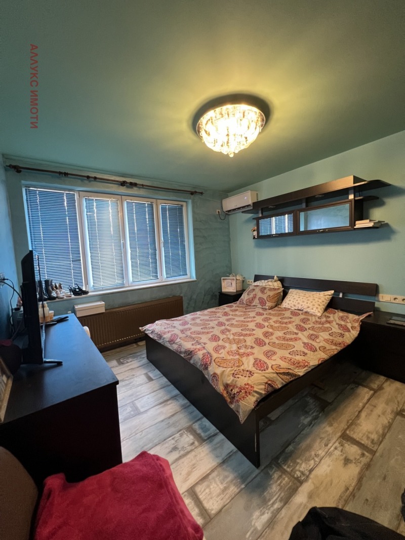 De vânzare  2 dormitoare Ruse , Țentâr , 95 mp | 36933934 - imagine [3]