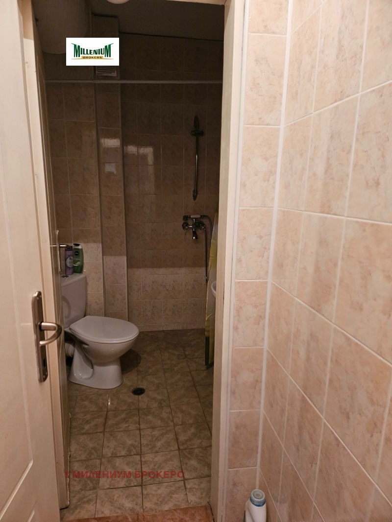 À venda  2 quartos Plovdiv , Mladejki Halm , 165 m² | 77550946 - imagem [9]