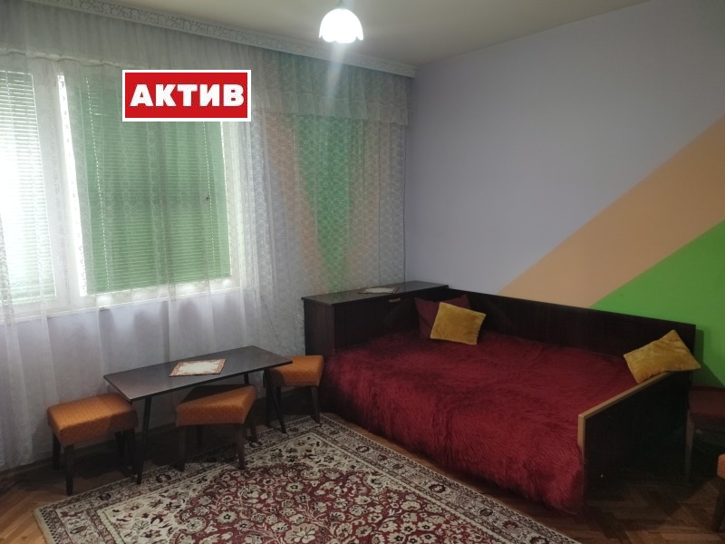 Продава 4-СТАЕН, гр. Търговище, Център, снимка 11 - Aпартаменти - 48801516