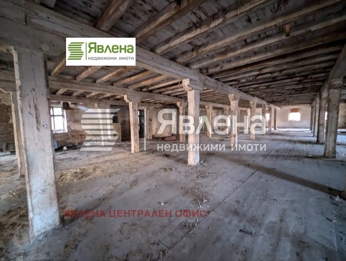 Na prodej  Průmyslová budova Kjustendil , Centar , 3250 m2 | 67390154 - obraz [3]