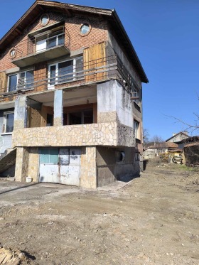 Haus Stolnik, region Sofia 2