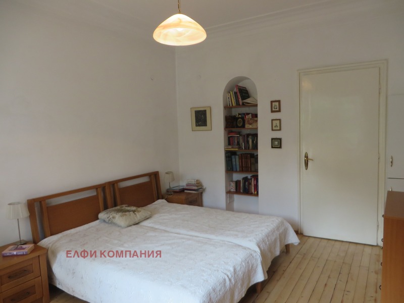 Продаја  1 спаваћа соба Софија , Центар , 90 м2 | 16525571 - слика [12]
