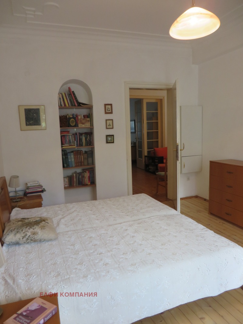 Продаја  1 спаваћа соба Софија , Центар , 90 м2 | 16525571 - слика [13]