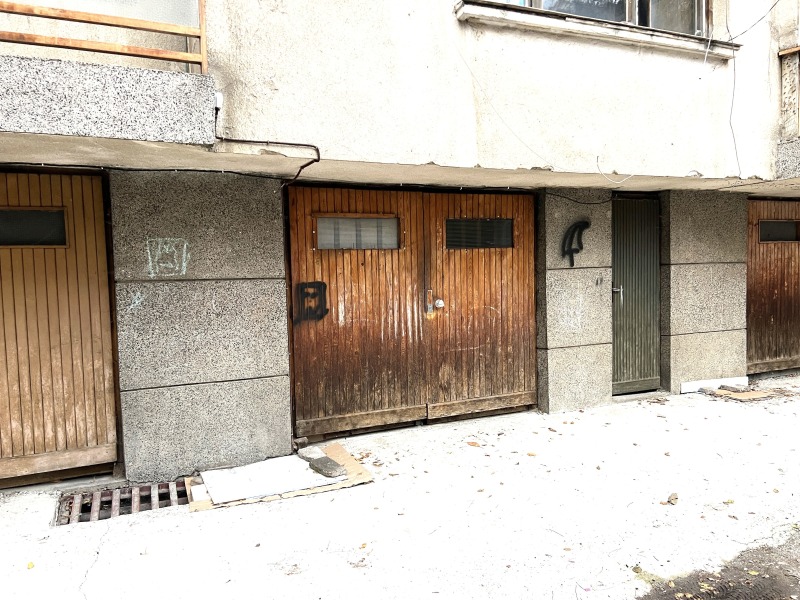 Продава 3-СТАЕН, гр. София, Център, снимка 16 - Апартаменти - 50864211