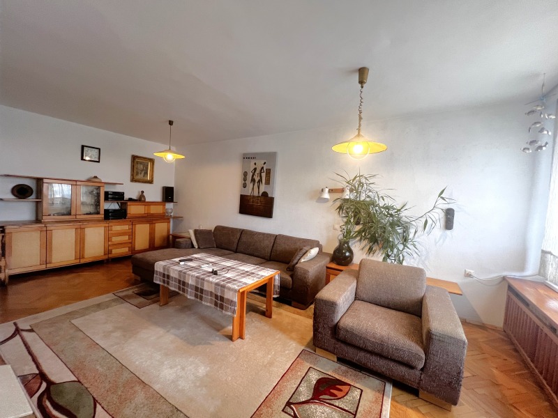 Продава  3-стаен град София , Център , 115 кв.м | 12155397 - изображение [2]