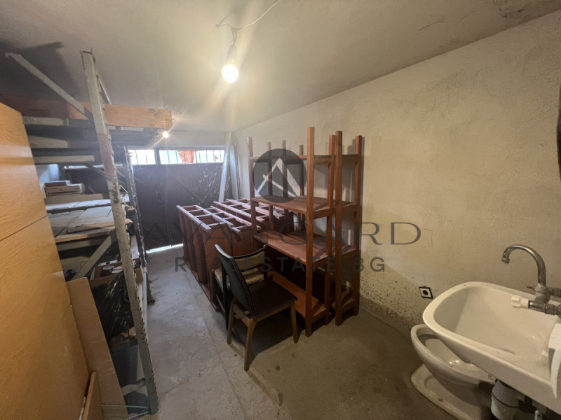 Til salgs  2 soverom Plovdiv , Karsjijaka , 74 kvm | 97796939 - bilde [13]