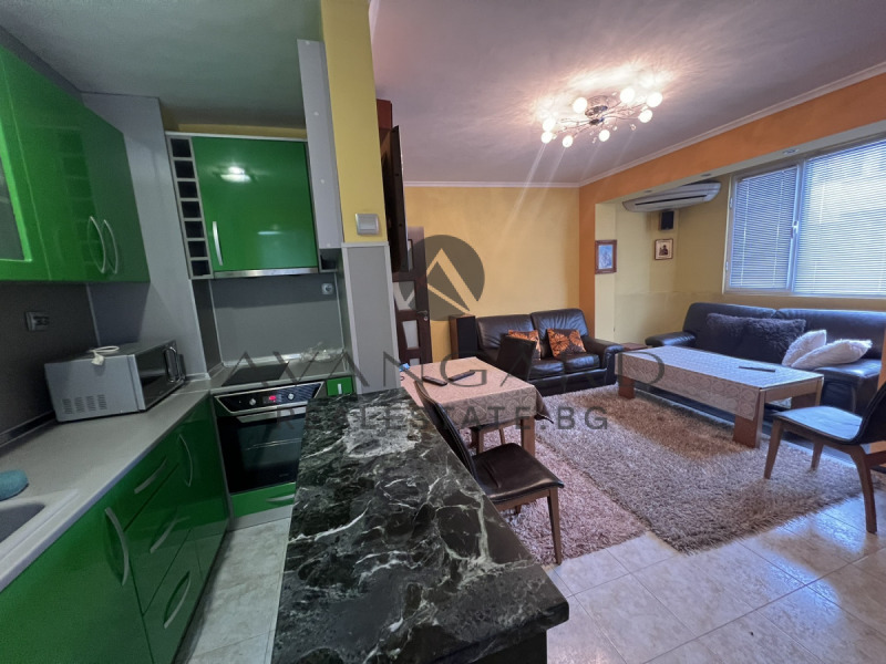 Til salgs  2 soverom Plovdiv , Karsjijaka , 74 kvm | 97796939 - bilde [4]