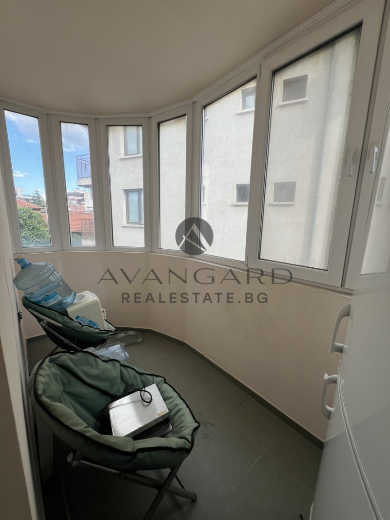 Til salgs  2 soverom Plovdiv , Karsjijaka , 74 kvm | 97796939 - bilde [12]