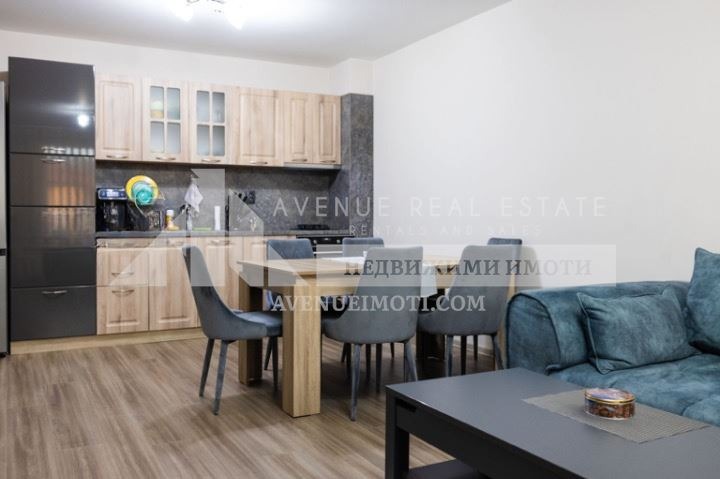 Продава 3-СТАЕН, гр. Пловдив, Остромила, снимка 2 - Апартаменти - 56026236