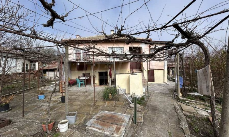 Продава КЪЩА, с. Аспарухово, област Бургас, снимка 3 - Къщи - 44533012
