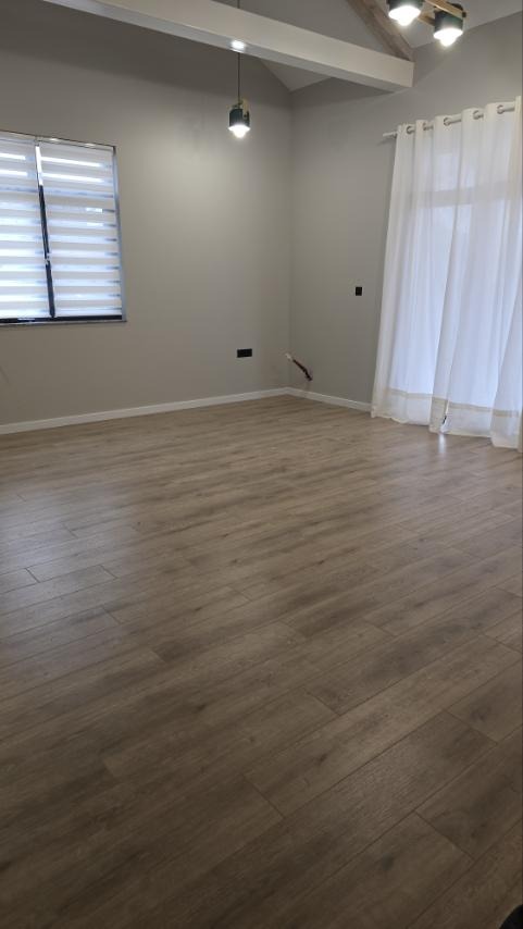 Продава КЪЩА, с. Радиново, област Пловдив, снимка 4 - Къщи - 52200272