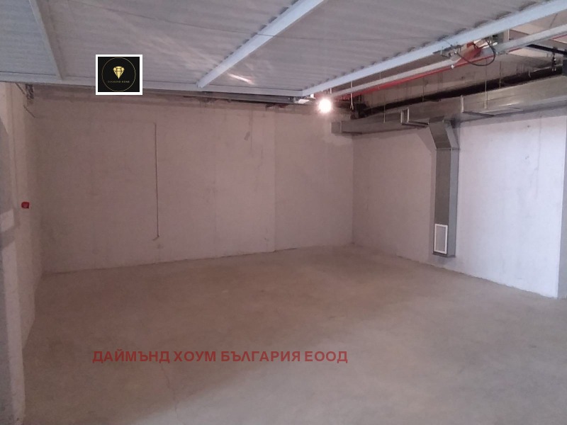 En venta  Cochera Plovdiv , Zapaden , 60 metros cuadrados | 82145970 - imagen [3]