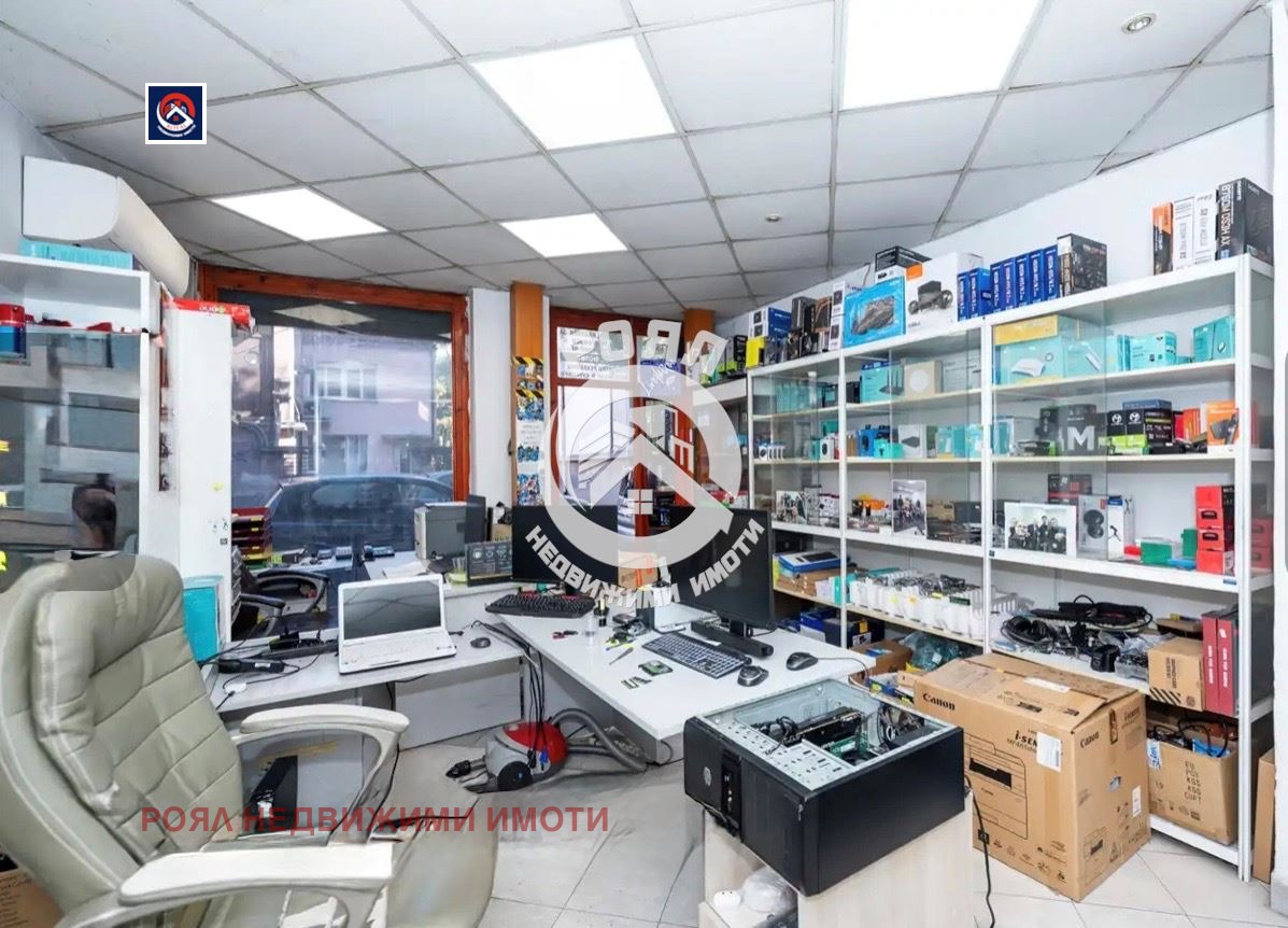 Продава ОФИС, гр. Пловдив, Център, снимка 3 - Офиси - 56429371