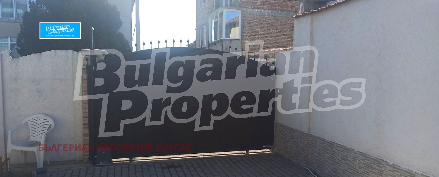 Продава КЪЩА, гр. Бургас, област Бургас, снимка 14 - Къщи - 53707404