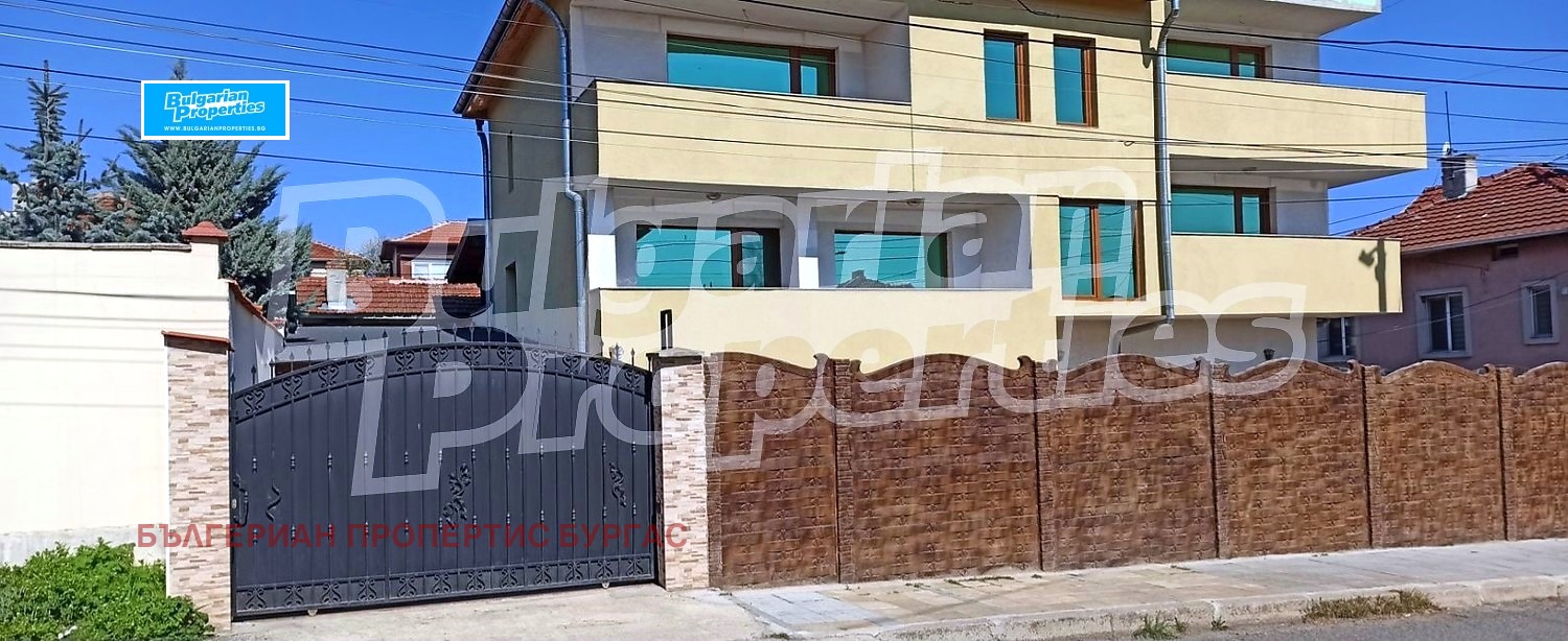 Продава КЪЩА, гр. Бургас, област Бургас