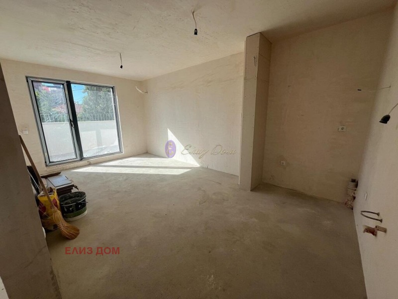 Продава 2-СТАЕН, гр. Варна, Бриз, снимка 2 - Апартаменти - 52389632