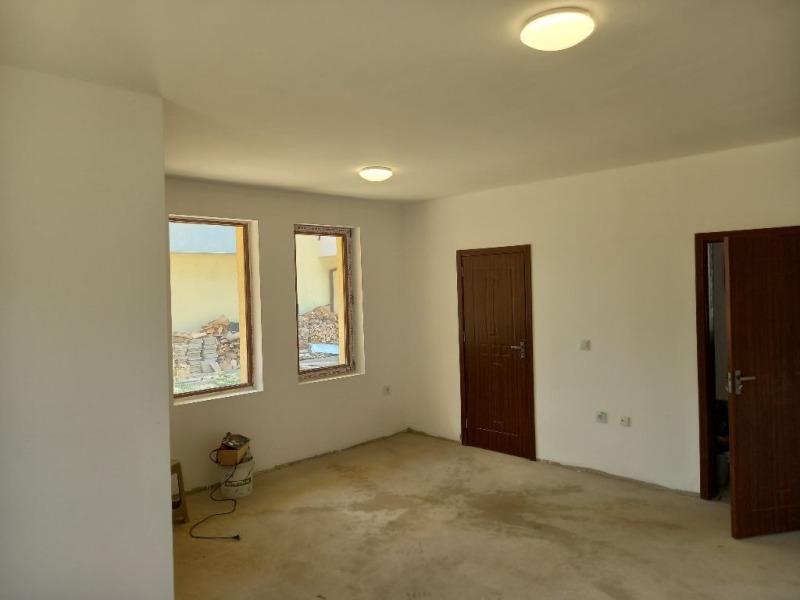 Till salu  Hus region Gabrovo , Trjavna , 136 kvm | 66247545 - bild [14]