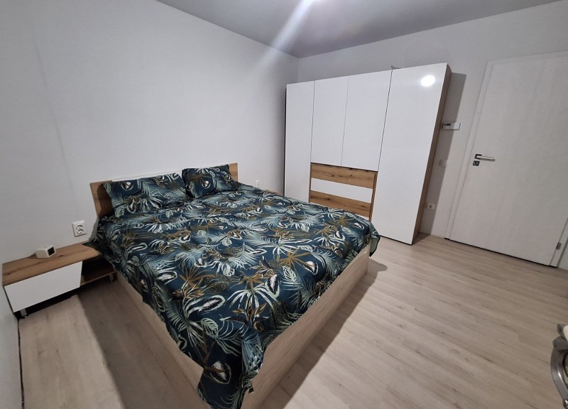 Продава  Къща град Перник , Изток , 223 кв.м | 53774657 - изображение [9]