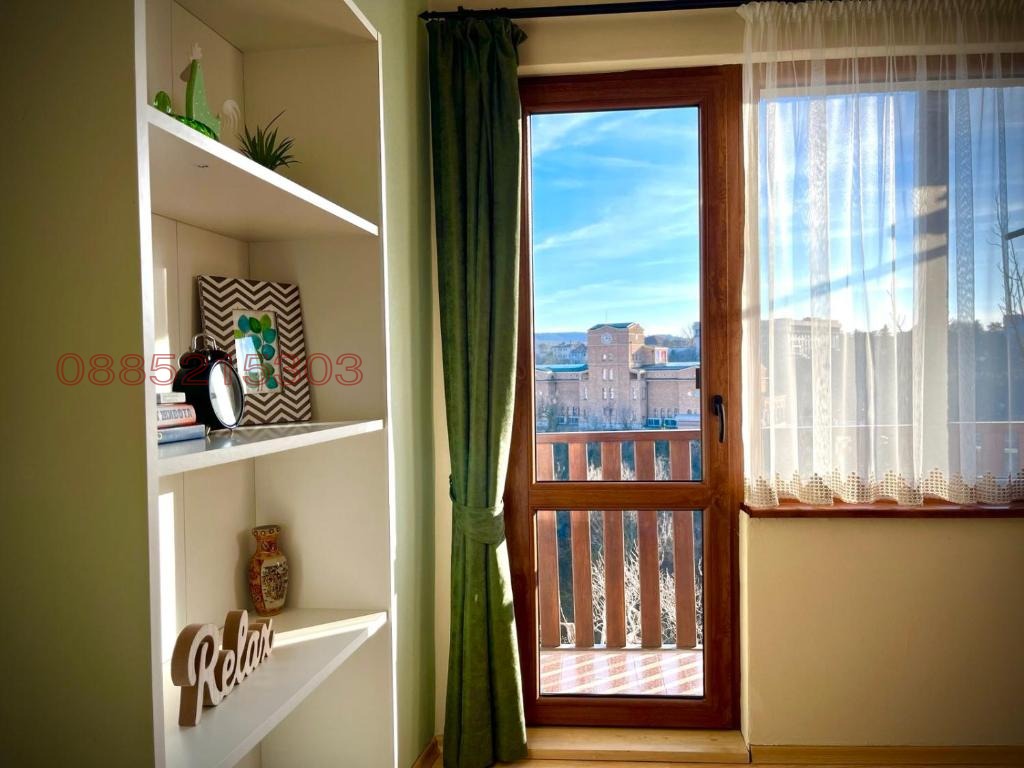 Продава ЕТАЖ ОТ КЪЩА, гр. Велико Търново, Стара част, снимка 6 - Етаж от къща - 54443694