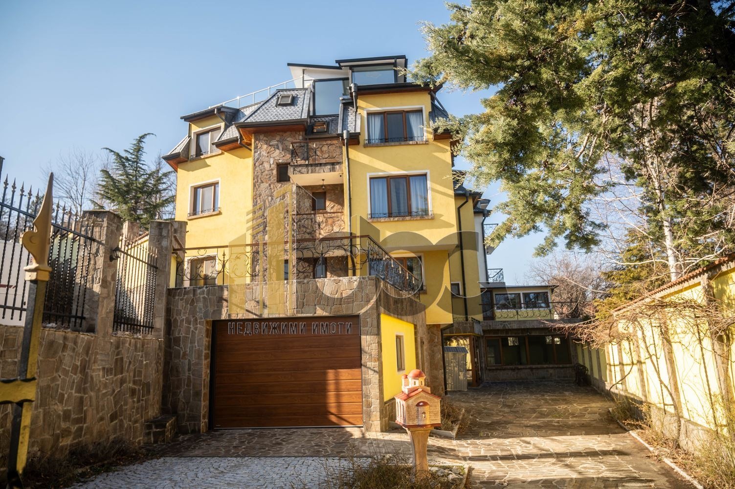 Продава ХОТЕЛ, гр. София, Драгалевци, снимка 2 - Хотели - 53785226