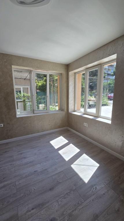 De vânzare  2 dormitoare Sofia , Borovo , 114 mp | 64526842
