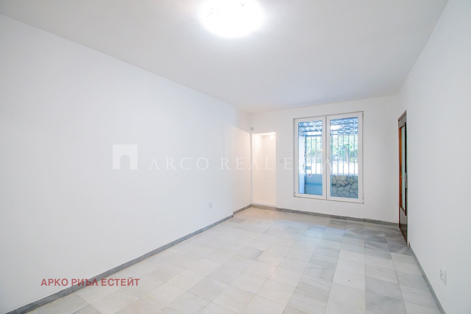 Продава 2-СТАЕН, гр. София, Лагера, снимка 3 - Апартаменти - 55783646