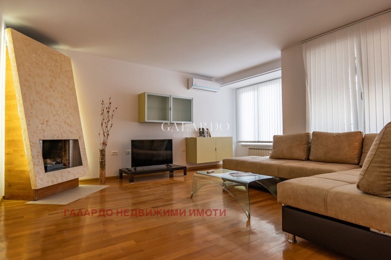 Продава  3-стаен град Пловдив , Кършияка , 137 кв.м | 22653314