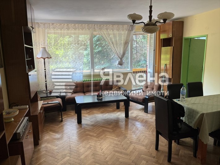 À vendre  2 chambres Sofia , Izgrev , 74 m² | 86873752