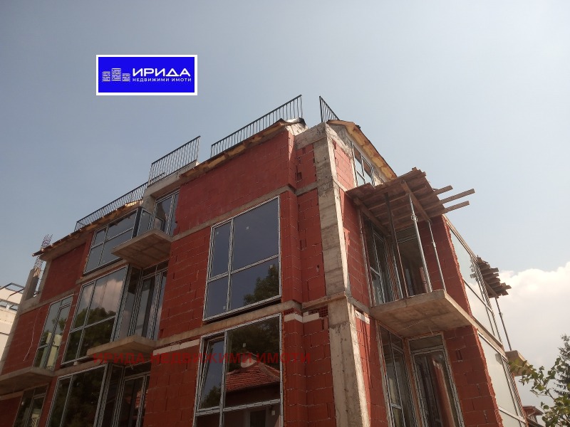 Te koop  3 slaapkamers Sofia , Karpuzitsa , 200 m² | 12081014 - afbeelding [8]