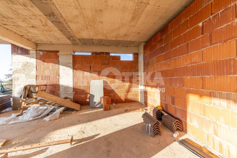 Продава КЪЩА, с. Приселци, област Варна, снимка 9 - Къщи - 51427785