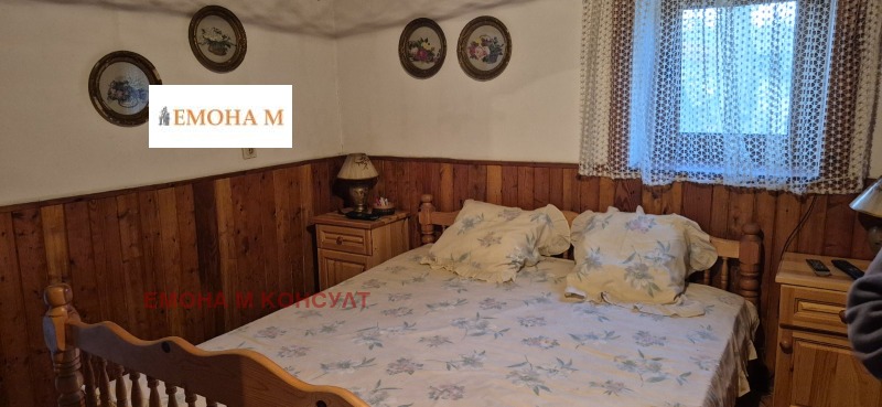 Продава КЪЩА, с. Кичево, област Варна, снимка 2 - Къщи - 52635689