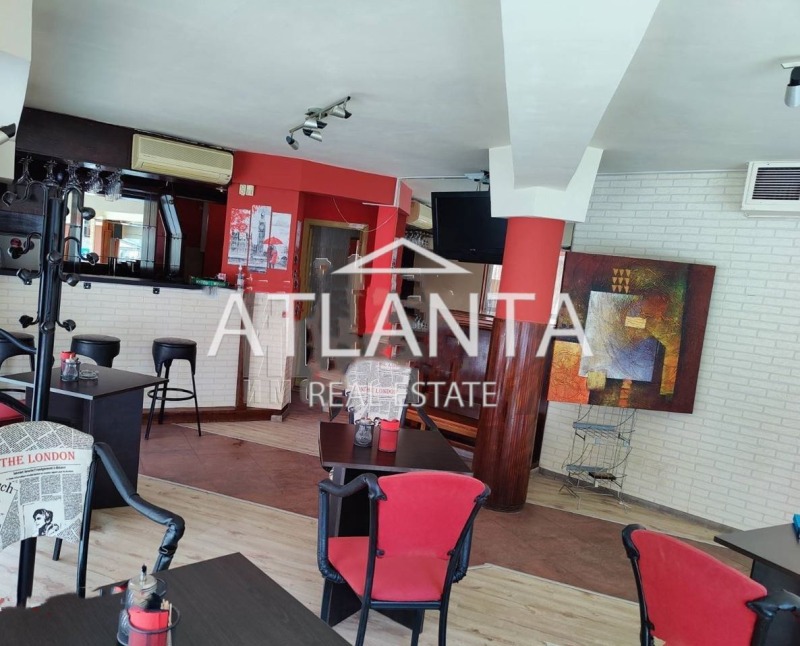 Na prodej  Bar; Kavárna Varna , Ljatno kino Trakija , 125 m2 | 33563675 - obraz [3]