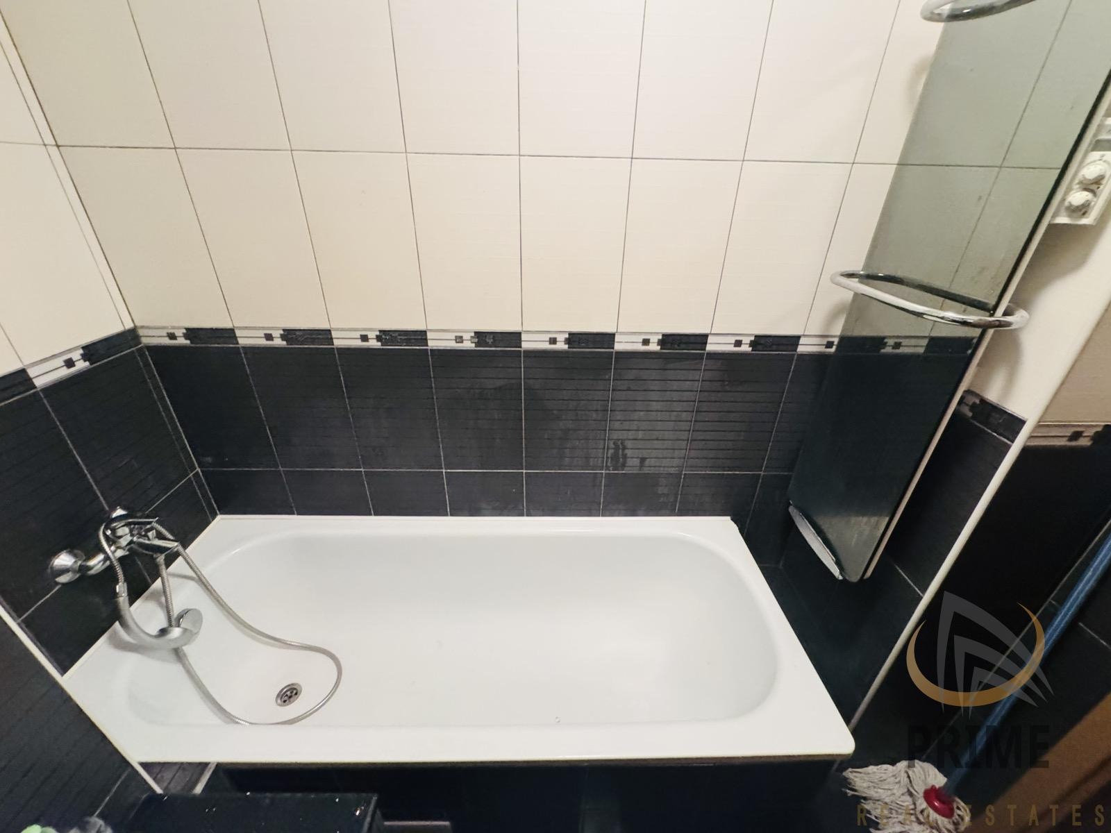 Продава 2-СТАЕН, гр. Бургас, Възраждане, снимка 7 - Апартаменти - 55150203
