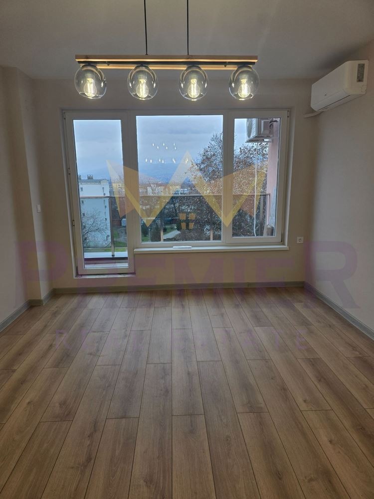 Продава 2-СТАЕН, гр. Пловдив, Кючук Париж, снимка 2 - Апартаменти - 54216629