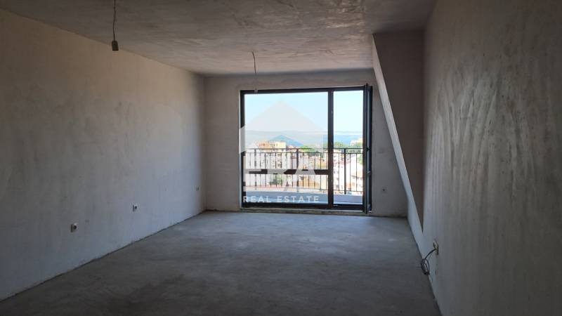 Продава  3-стаен, град Варна, Колхозен пазар •  199 900 EUR • ID 65254836 — holmes.bg - [1] 