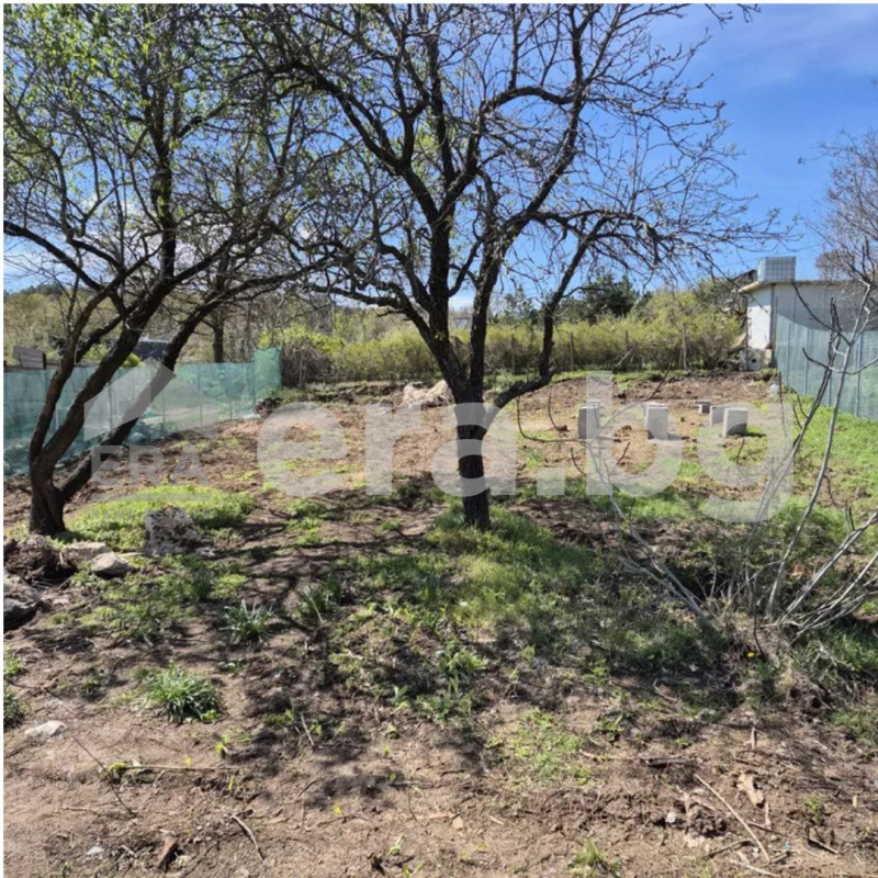 In vendita  Complotto Varna , m-t Manastirski rid , 600 mq | 64394620