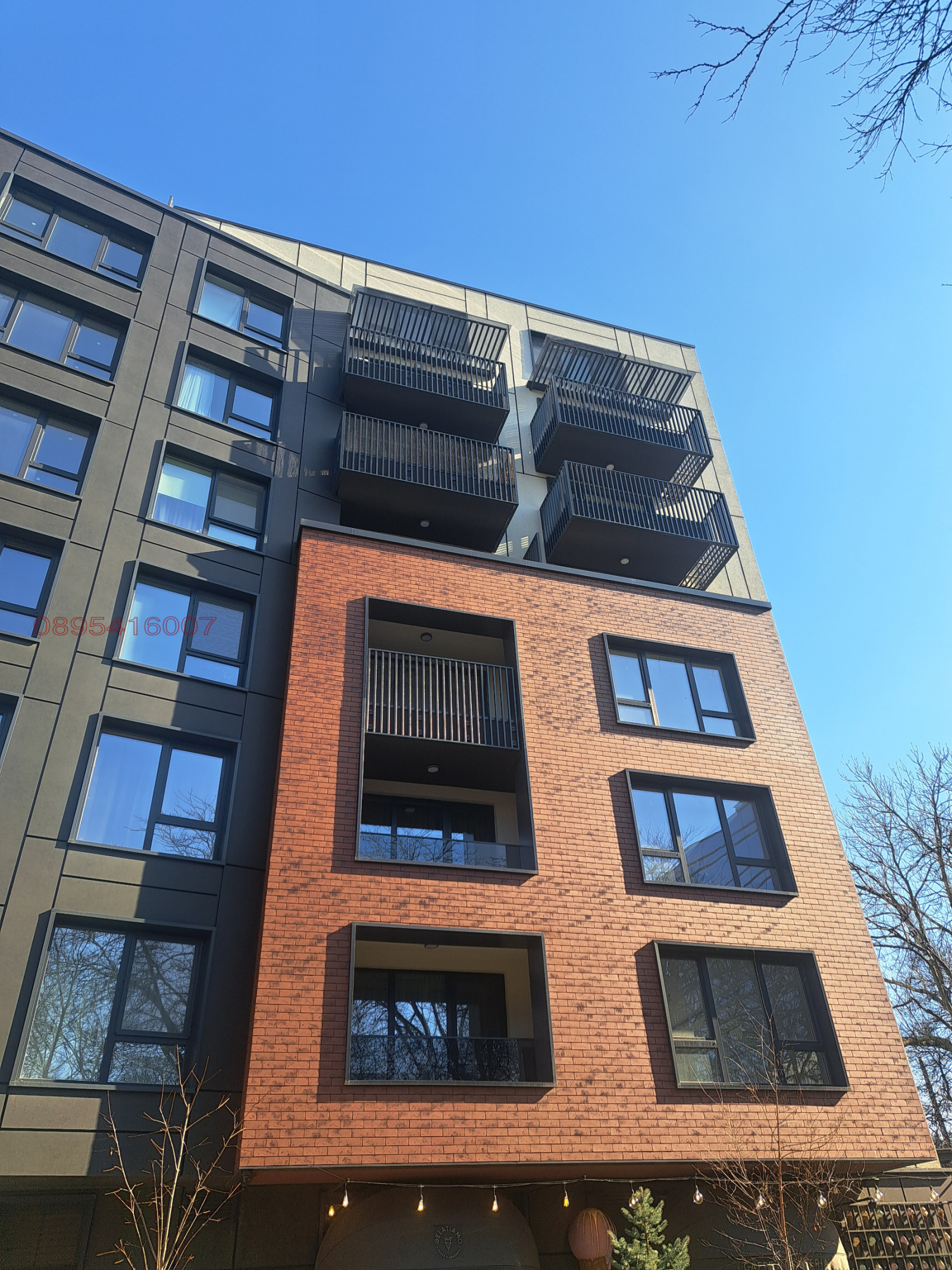 Продава 2-СТАЕН, гр. София, Света Троица