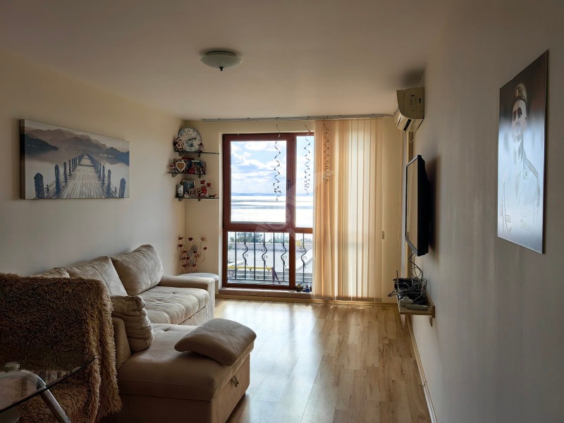 Продава 3-СТАЕН в област Бургас, гр. Свети Влас - 100 кв.м / 127 000 € » 248 390.41 лв., ЕКС НВД БУРГАС ООД