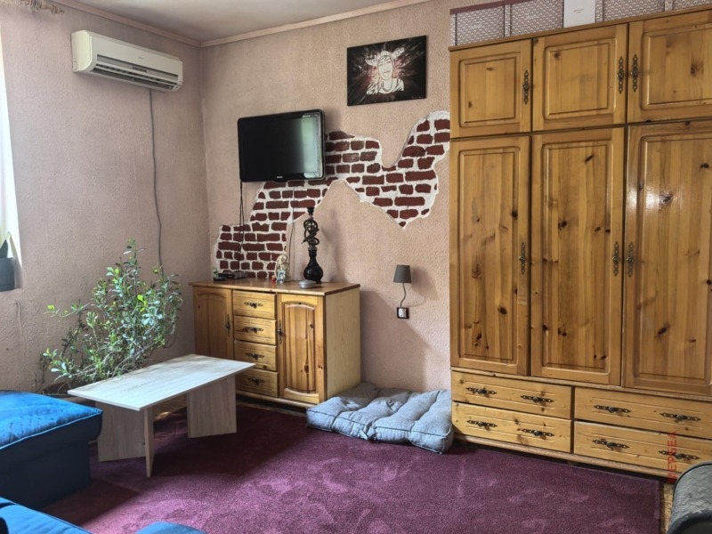 De vânzare  1 dormitor Pernic , Iztoc , 60 mp | 17339243 - imagine [3]