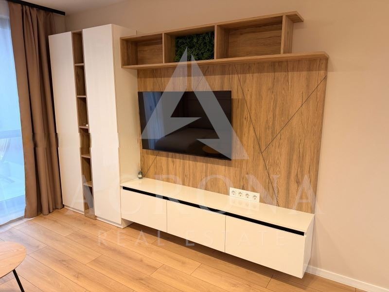 Продава 2-СТАЕН, гр. Пловдив, Остромила, снимка 2 - Апартаменти - 53769715