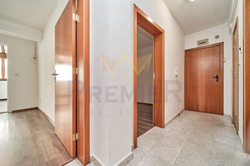 Na sprzedaż  3 sypialnie Warna , Ljatno kino Trakija , 154 mkw | 55624885 - obraz [4]