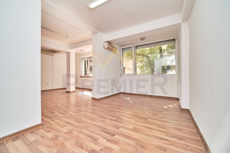 Na sprzedaż  3 sypialnie Warna , Ljatno kino Trakija , 154 mkw | 55624885 - obraz [3]