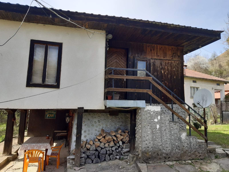 Na sprzedaż  Dom region Łowecz , Aprilci , 150 mkw | 83319258 - obraz [3]