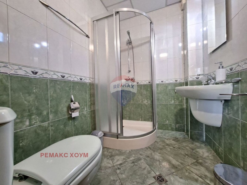 Продава КЪЩА, гр. Балчик, област Добрич, снимка 13 - Къщи - 52521049