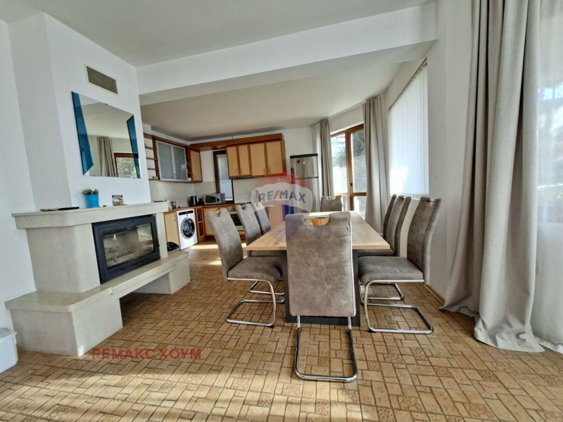 Продава КЪЩА, гр. Балчик, област Добрич, снимка 5 - Къщи - 52521049