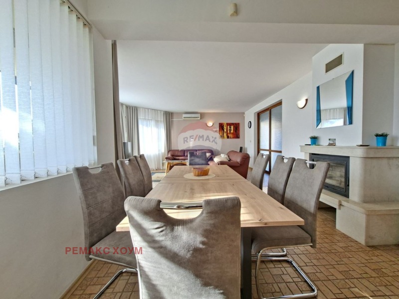 Продава КЪЩА, гр. Балчик, област Добрич, снимка 8 - Къщи - 52521049