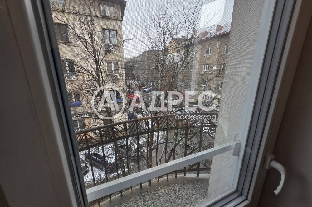 Продава 3-СТАЕН, гр. София, Център, снимка 15 - Апартаменти - 53228909